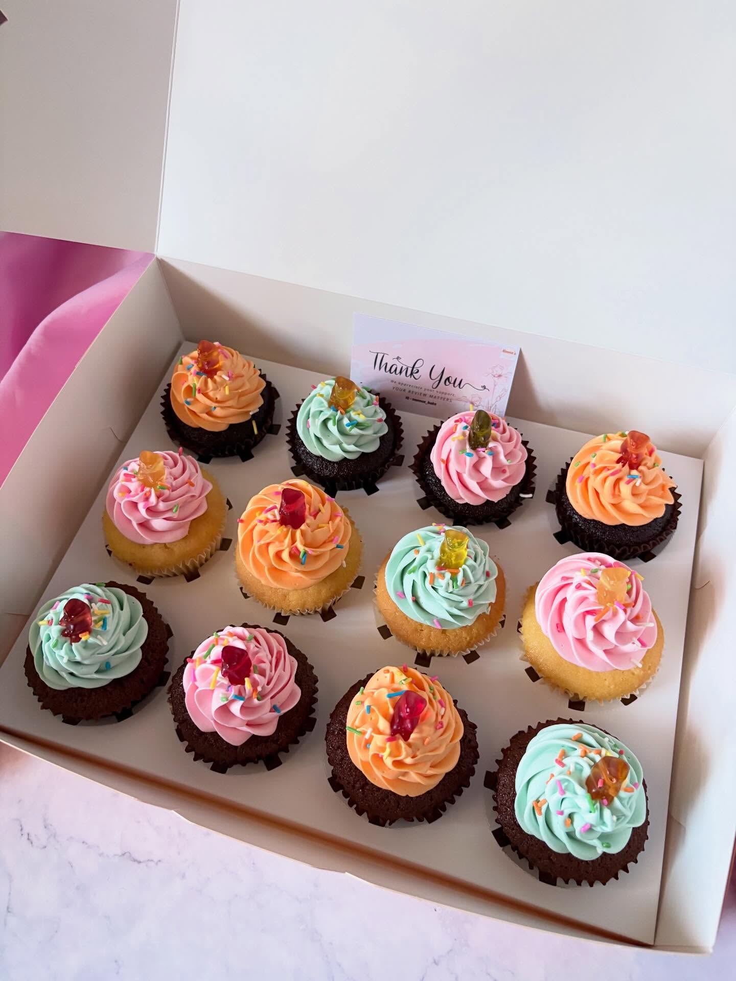 Thank-you cupcake box