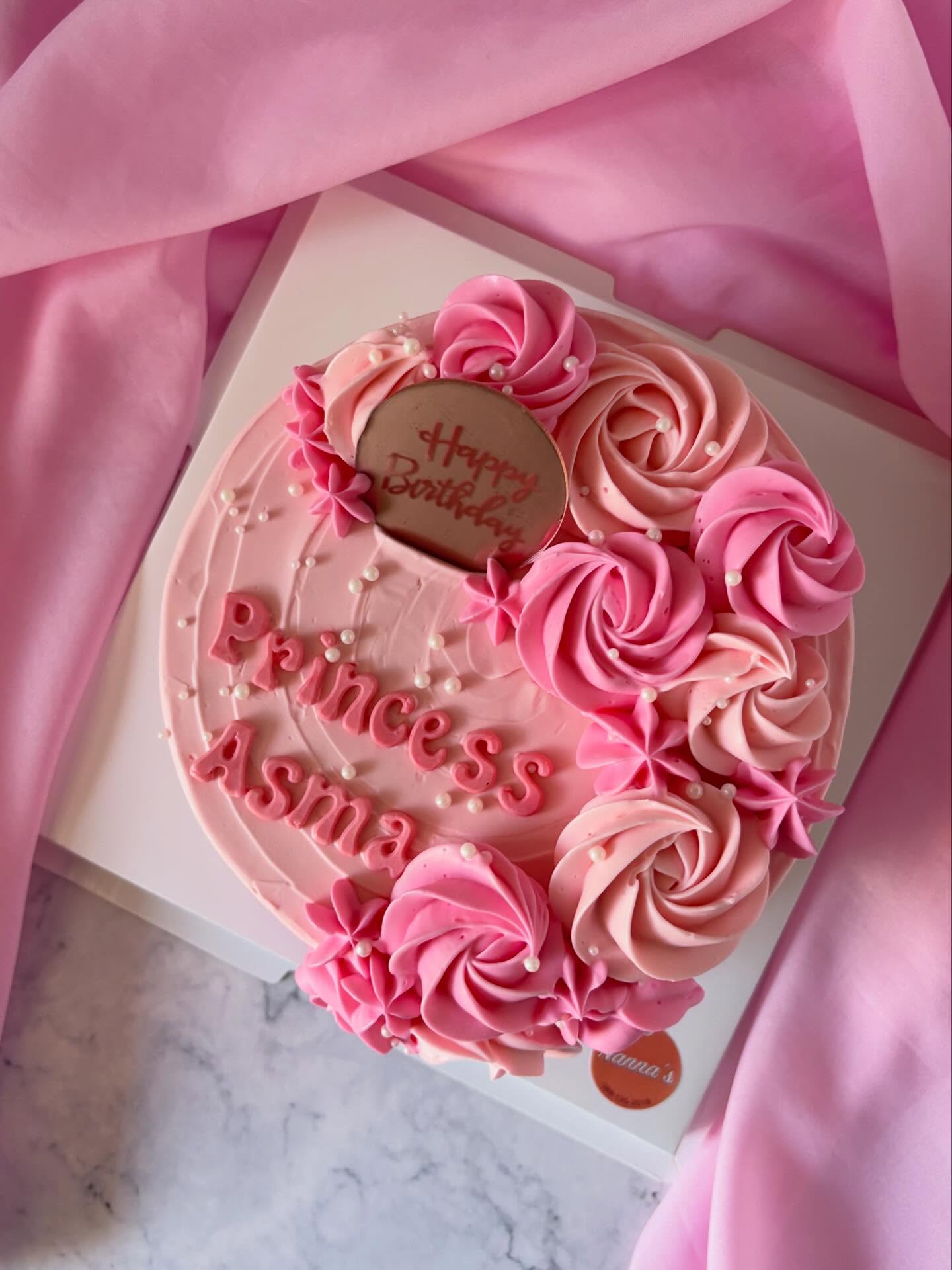 Princess rose cake