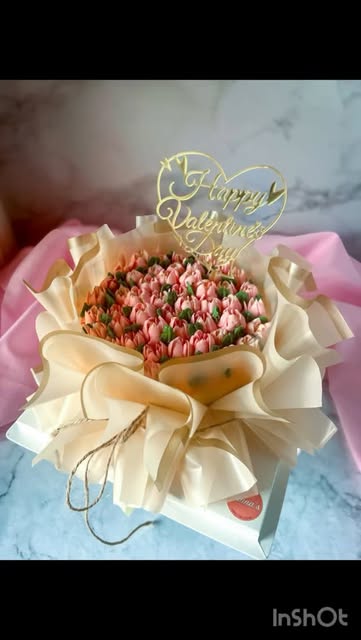 Valentine Cake Bouquet